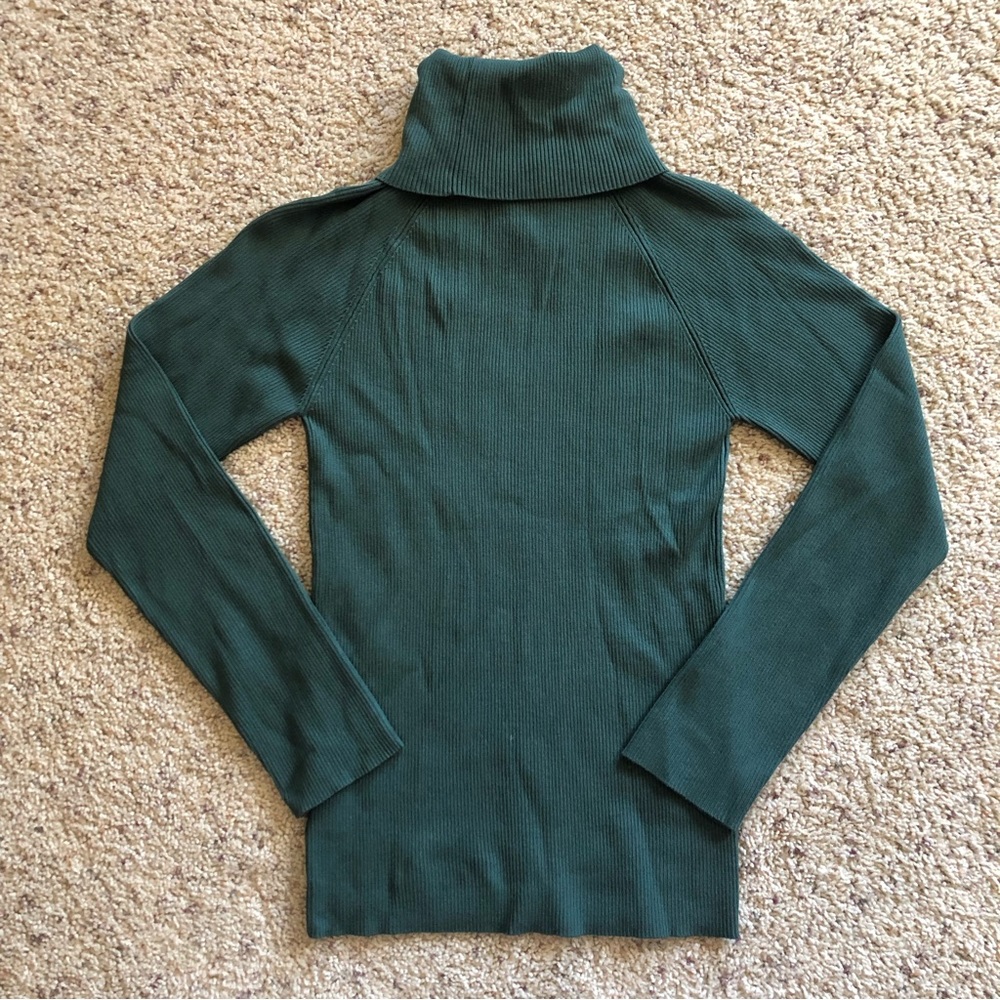 525 America Dark Green Ribbed Turtleneck Sweater - Picture 3 of 6
